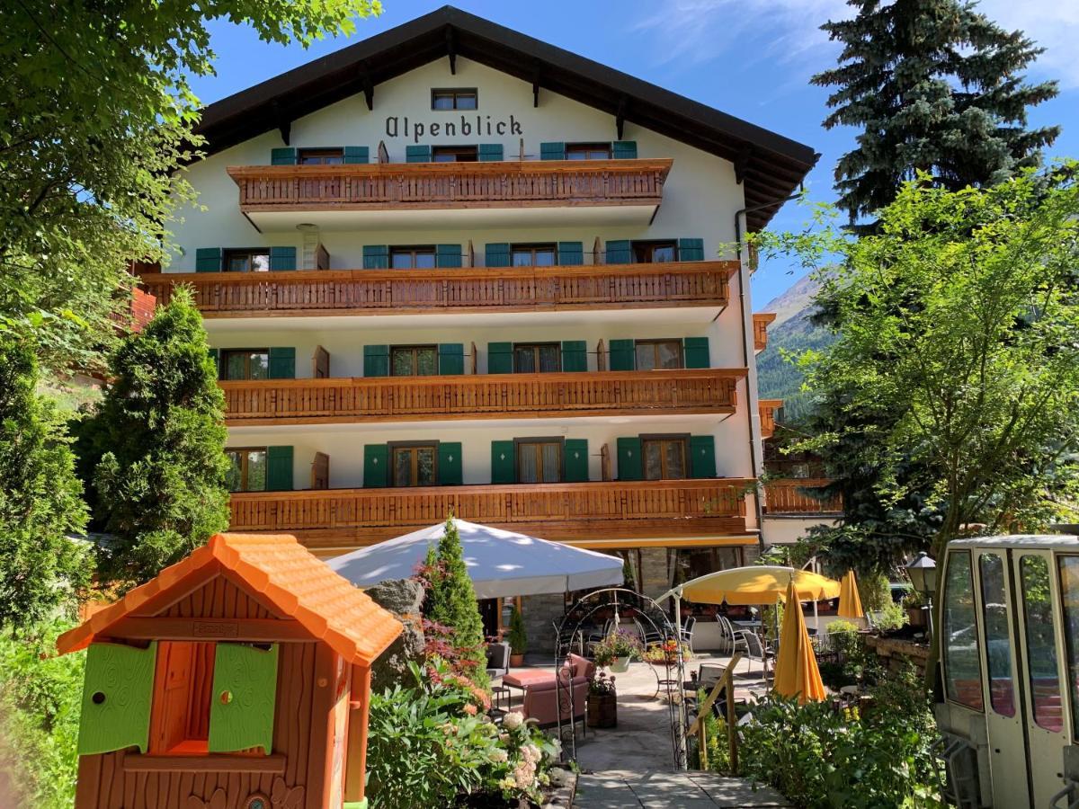 Alpenblick Superior Hotel Zermatt Exterior photo